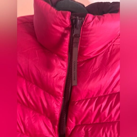 Canada goose x reformation Mila Reversible Puffer NWT SIZE SMALL - Picture 10 of 13